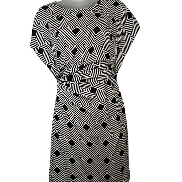 Diane von Furstenberg Black White Geometric Silk Dress Size 4 - Picture 4 of 6